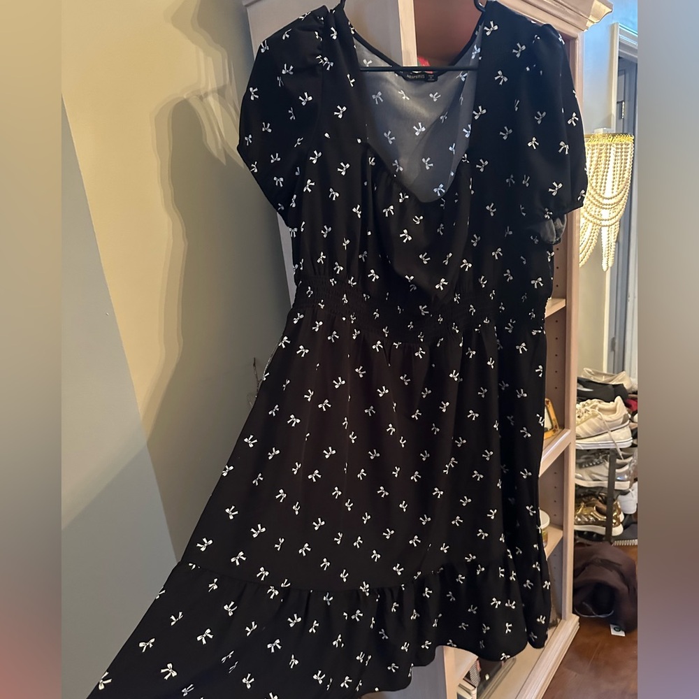 Bow dress in 1X